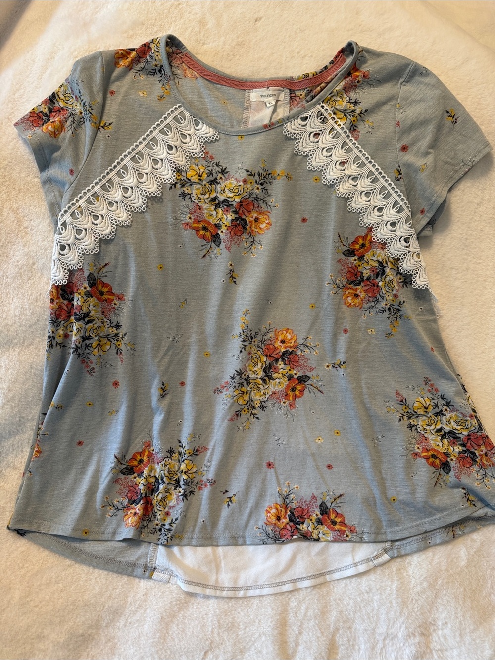 Maurices Light Grey Floral Lace-Trim Short Sleeve Tee
